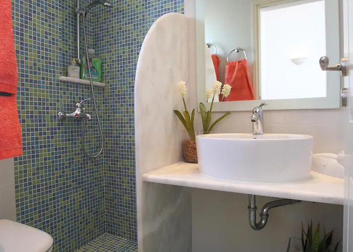 Guest house Anna Naousa (Paros)